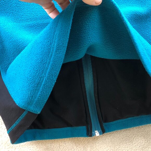 Reebok Womens Jacket Medium Fleece Full-Zip Winter Stand Up Collar Outdoors - Picture 8 of 10